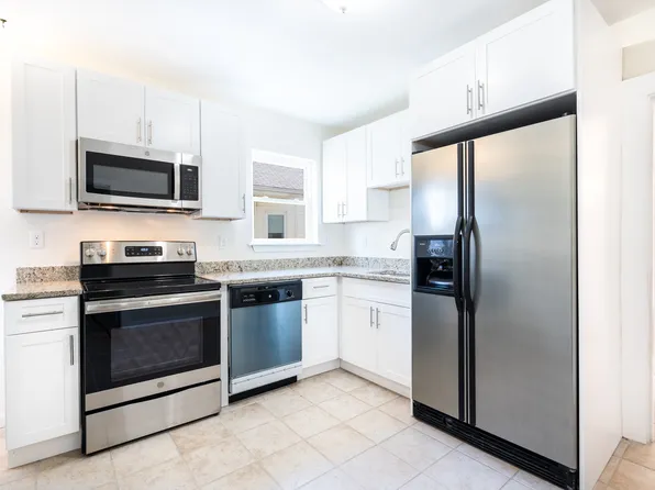 71 Princeton St Floor 2, Medford, MA 02155