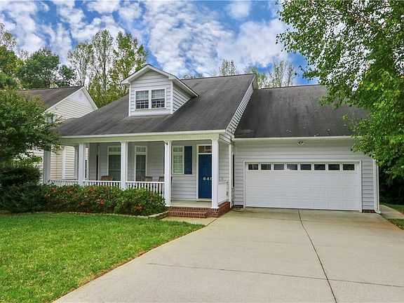 3rd image of 640 Woodbriar Ct