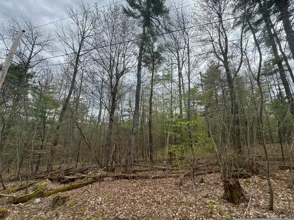 6 Icabod Trail, Bridgton, ME 04009