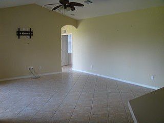 4th image of 9860 Mar Largo Cir