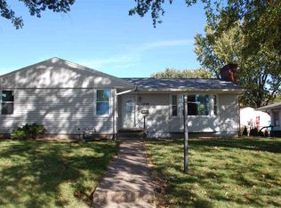 1228 3rd Ave N, Clinton, IA 52732