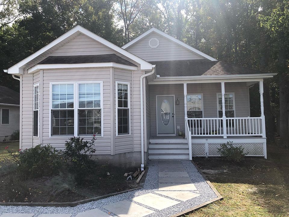 1st image of 38479 Hemlock Dr