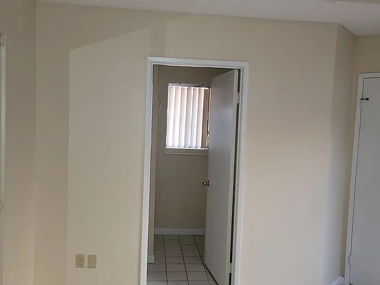 29182 Murietta Rd — Photo 10