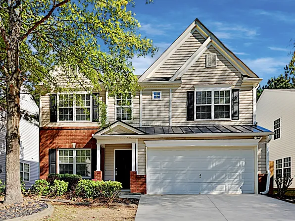 158 Village Trce, Woodstock, GA 30188