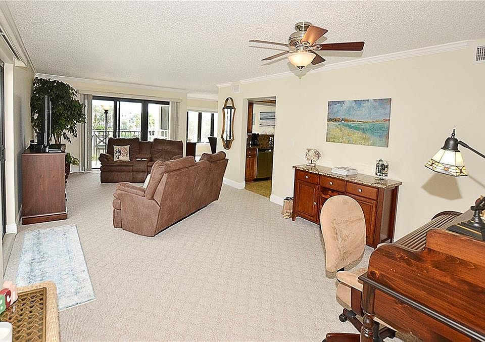 1st image of 1616 Ocean Dr APT 303