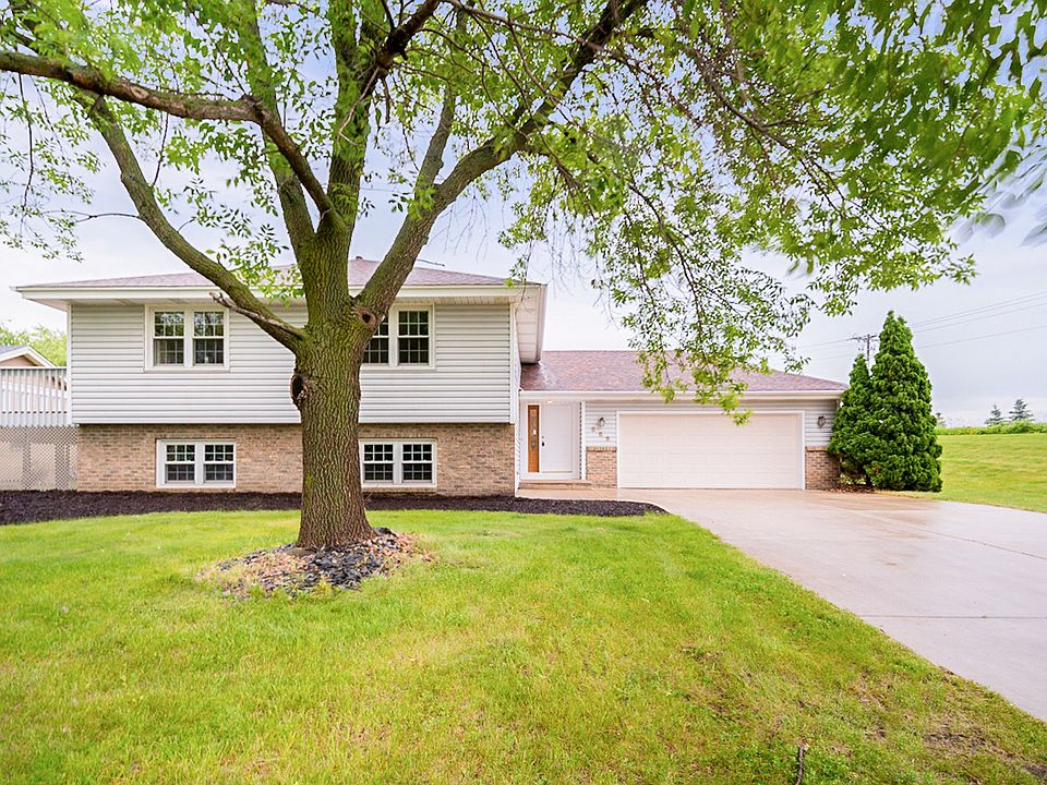 1st image of 589 Westwood Ln
