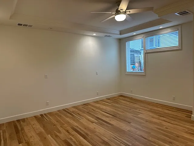 608 Howard Ave #A — Photo 31