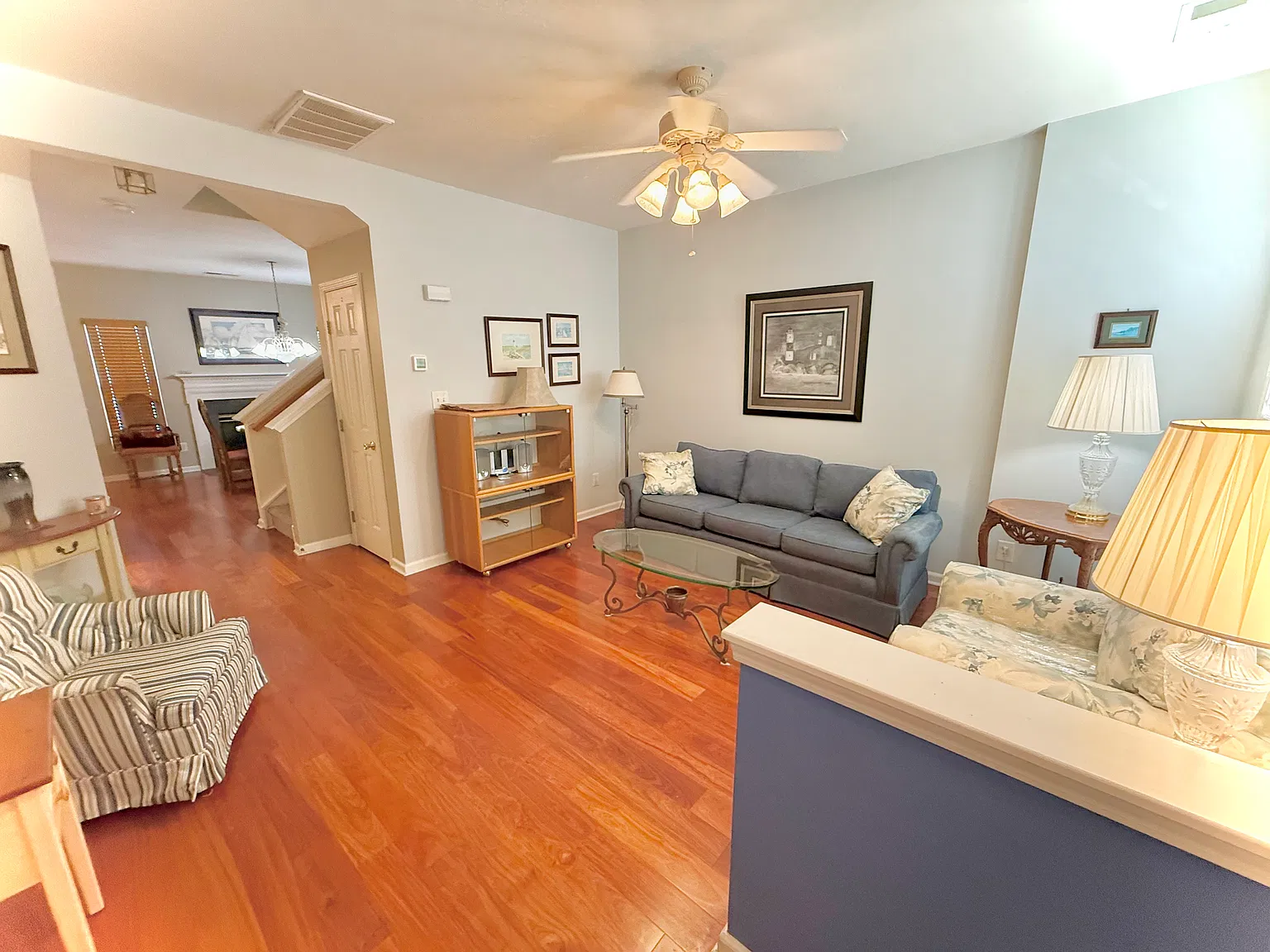 3 bed, 2.5 bath, 1656 sqft, $1,991 — Photo 3