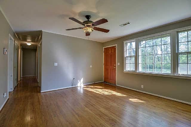 2nd image of 455 Westcrest Dr