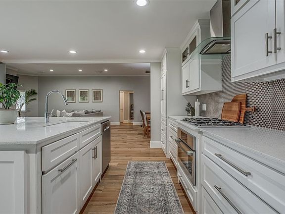 5th image of 6127 Copperhill Dr