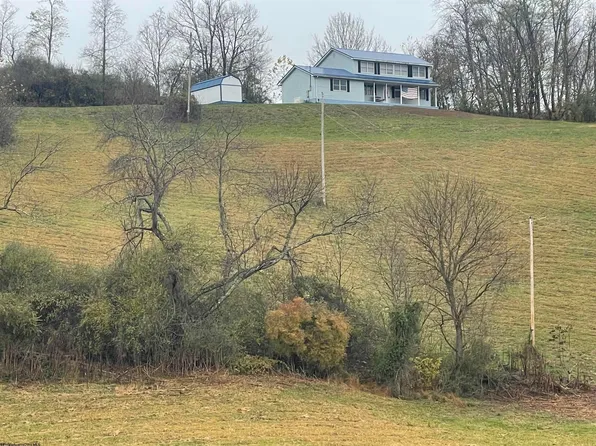 514 Crouse Rd, Volga, WV 26238
