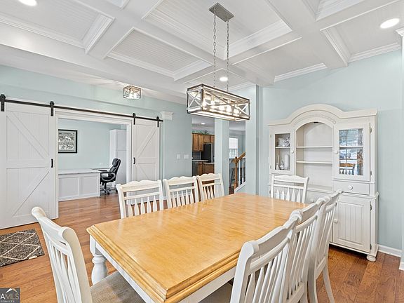 3rd image of 22 Eagle Ct