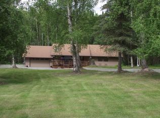 19413 Spruce Crest Dr, Chugiak, AK 99567