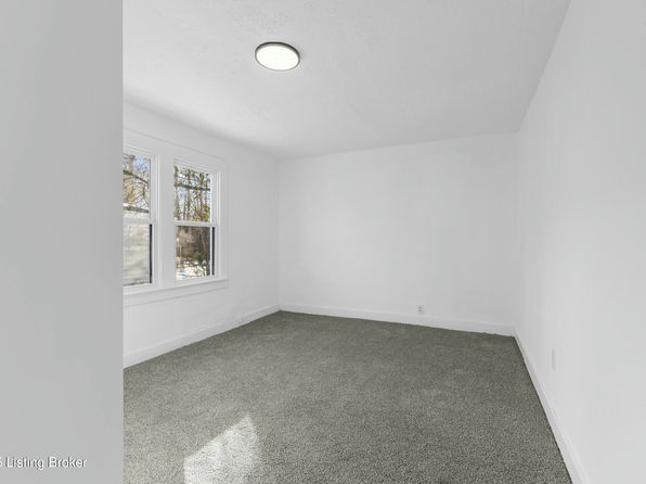 louisville-kentucky-73664618 picture