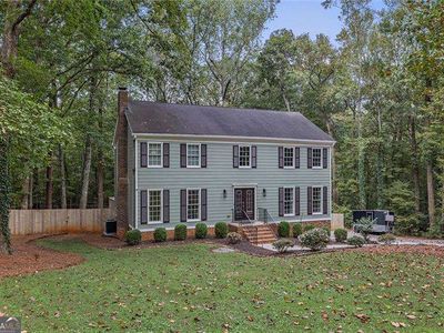 1011 Guys Ct SW, Lilburn, GA, 30047