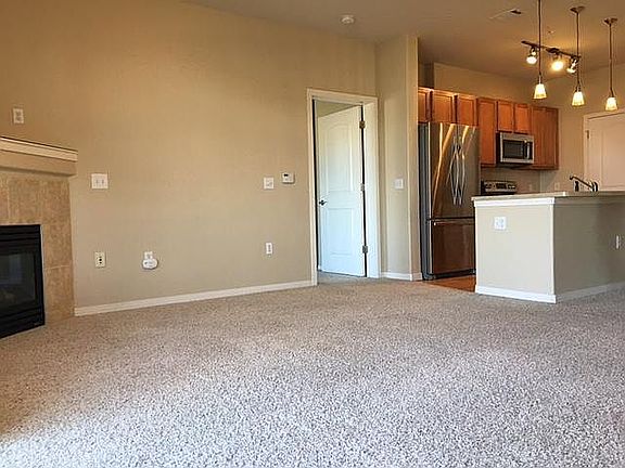 Family Room-HAS NEW FLOORING