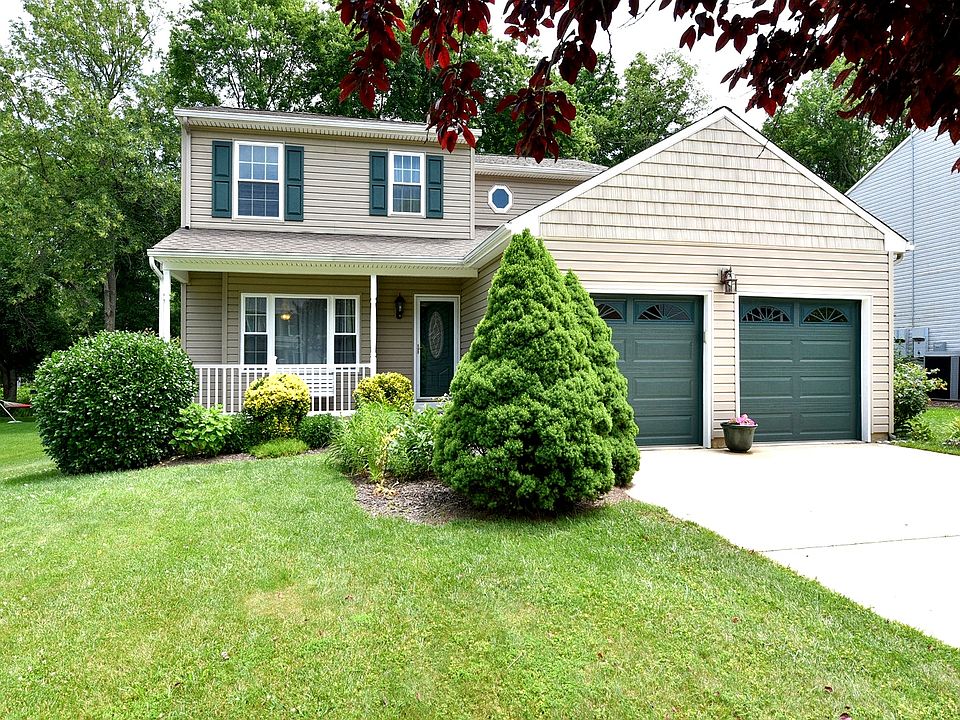 1st image of 9 New Haven Dr