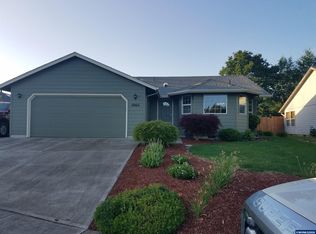 1066 SW Aspen Ln, Dallas, OR