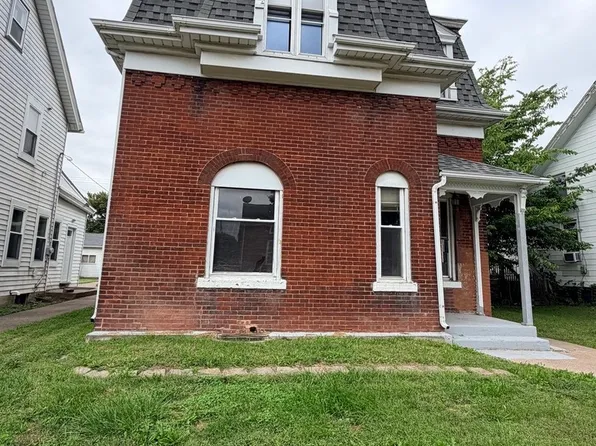 1522 W 13th St, Davenport, IA 52804
