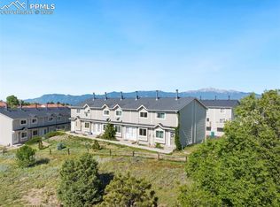 5340 Solar Ridge Dr, Colorado Springs, CO 80917