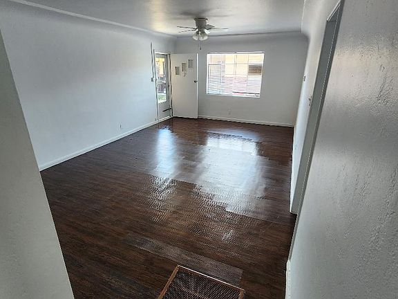 2nd image of 4015 Morehead Ave APT 4