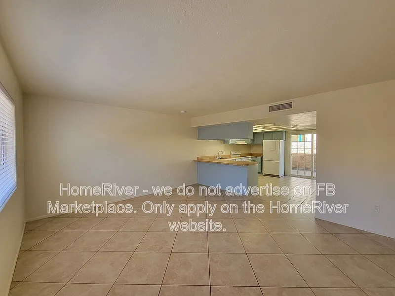 1 bed, 1.0 bath, 867 sqft, $1,400 — Photo 3
