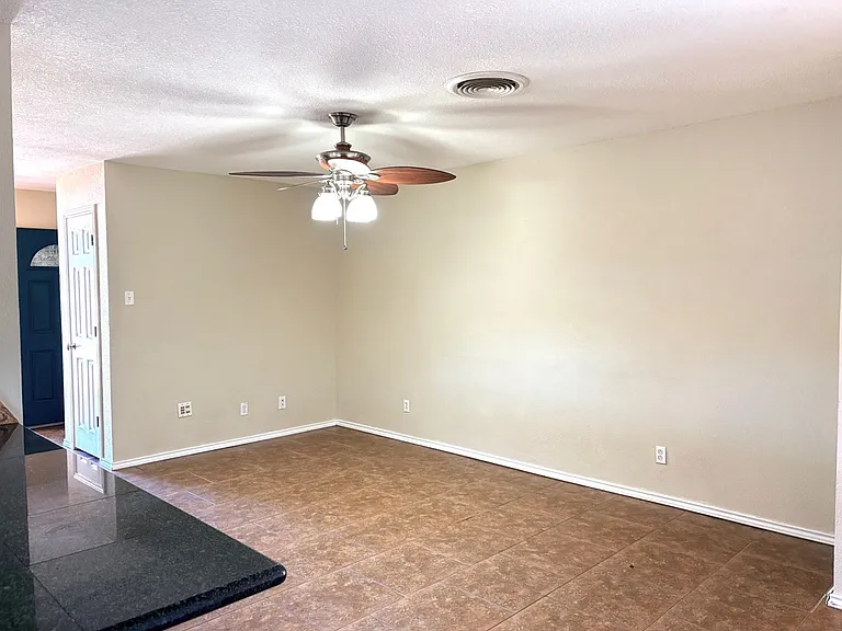 4423 Gulf Ave — Photo 11