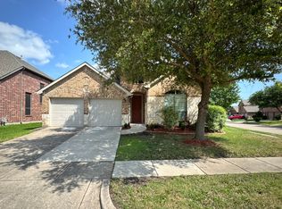 256 White Dr, Fate, TX 75087