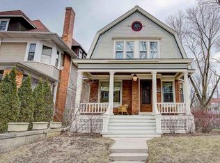 3302 N Shepard Ave, Milwaukee, WI 53211