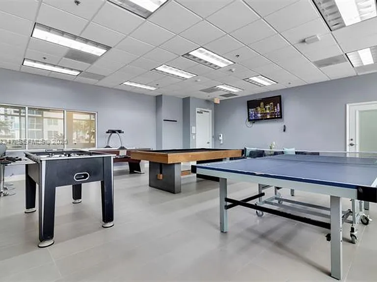 1200 Brickell Bay Dr #2915 — Photo 36