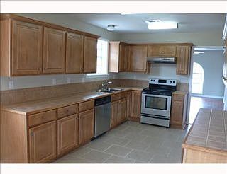 3rd image of 3716 Dauterive Dr
