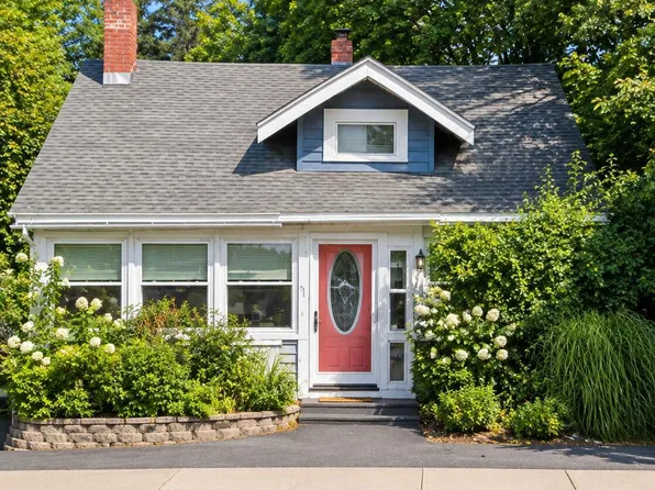 631 Hoosick Road, Troy, NY 12180