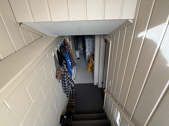 5th image of 2111 Monte Vista Dr #1/2