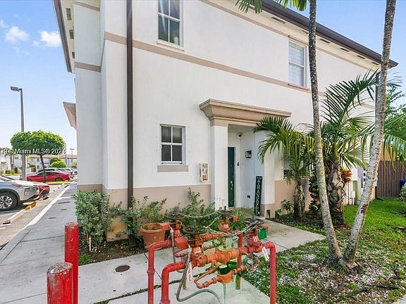 2nd image of 8037 W 36th Ave APT 6