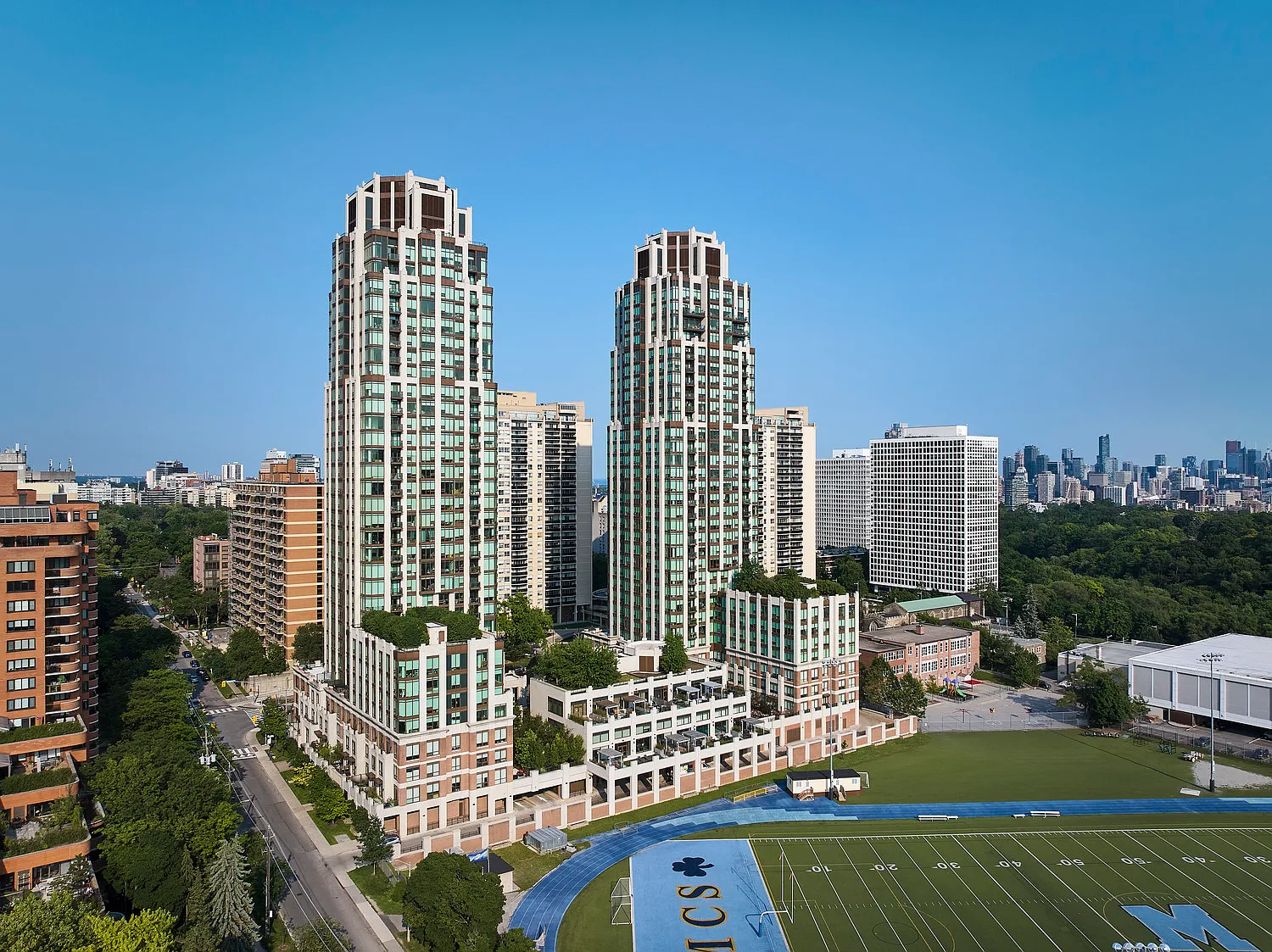 The Heathview — Photo 3