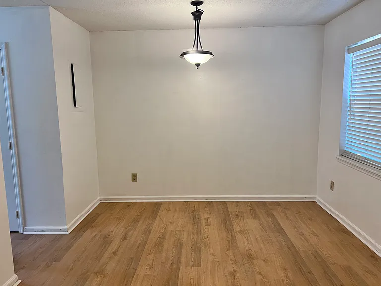 1002 Willow Dr #106 — Photo 15