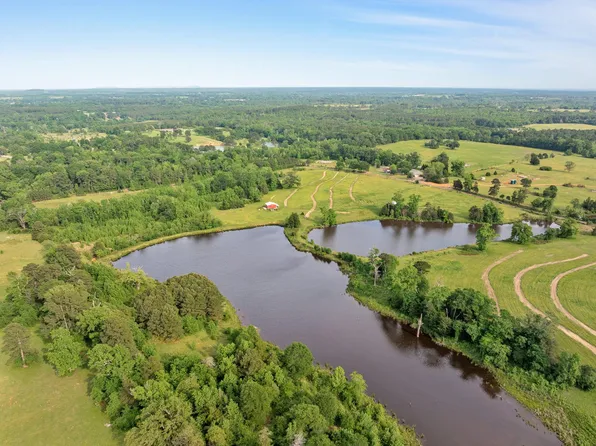 715 Crepe Myrtle Rd, Big Sandy, TX 75755