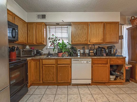 5th image of 5744 Magnolia Woods Dr