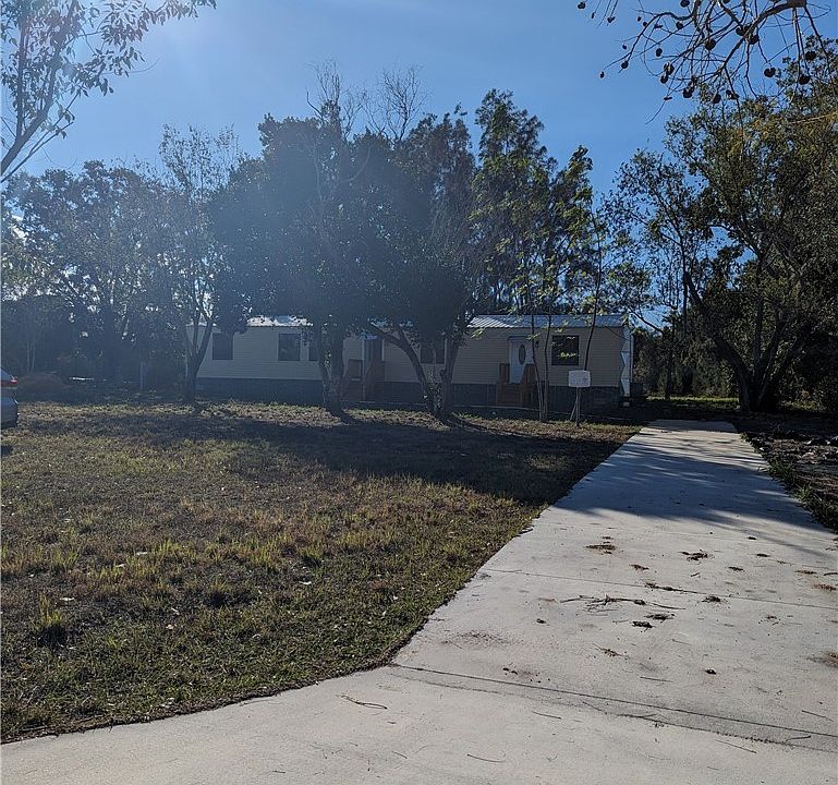 1st image of 3703 Paradise Dr