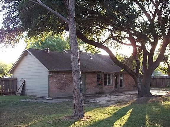 3rd image of 13606 Pepper Knoll Dr