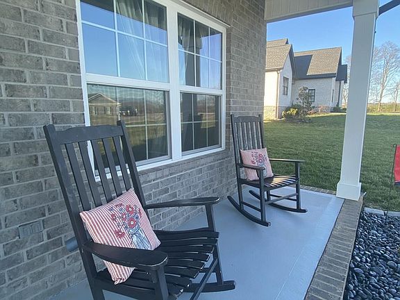 3rd image of 5747 Mountain Vista Ln