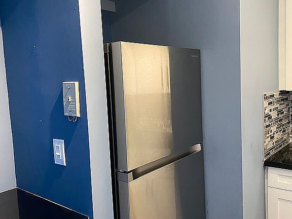 3rd image of 10431 N Kendall Dr APT D405