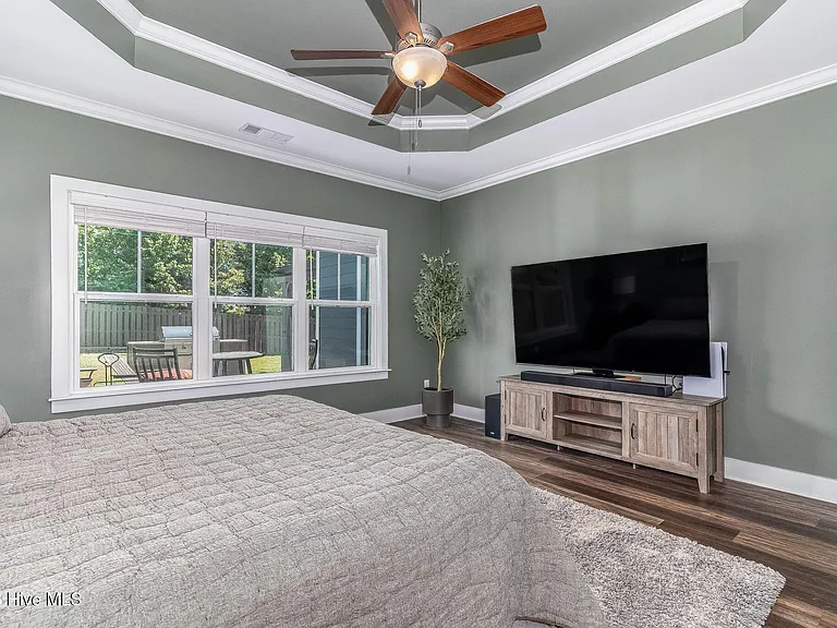 2630 Laurens St — Photo 23