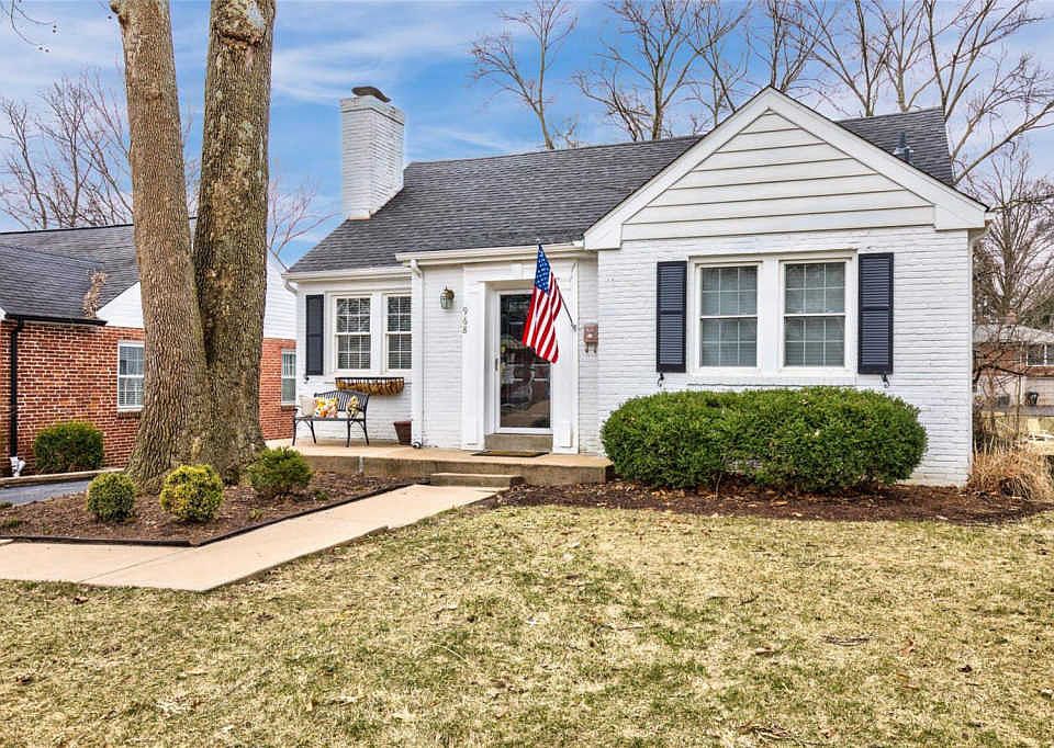 1st image of 968 Nancy Carol Ln