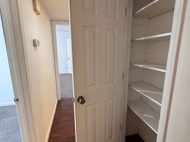 519 Mystic Dr #C — Photo 17