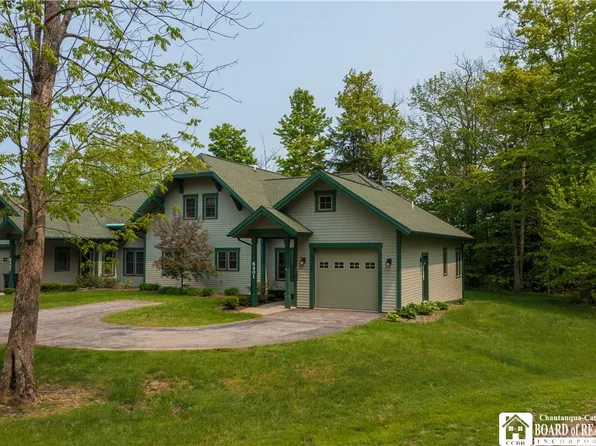 8401 Highlands APT 8401, Clymer, NY 14724