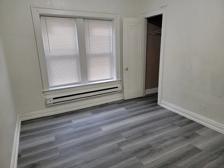 1874 Marloes Ave — Photo 35
