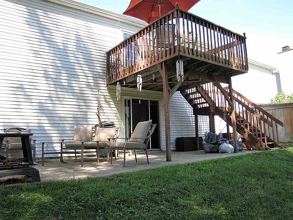 3rd image of 2300 Foxfire Dr