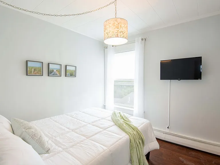 16 Pond Ave #2 — Photo 7