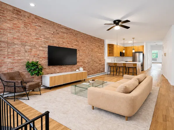 270 East 10th Street image 1 of 10
